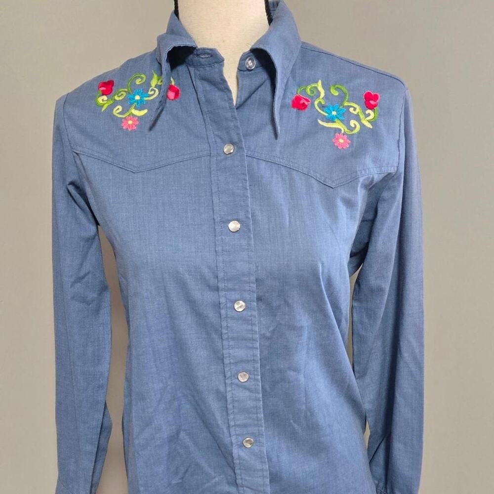 Maverick vintage flower embroidered western pearl snap button down shirt 34 S